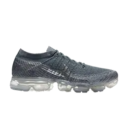 Nike: Серые кроссовки  Air Vapormax