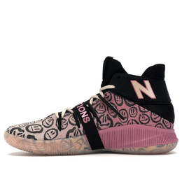 New Balance: Чёрные кроссовки 