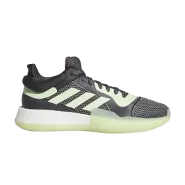 Adidas: Зелёные кроссовки  Marquee Boost