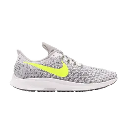 Nike: Серые кроссовки  Air Zoom Pegasus 35