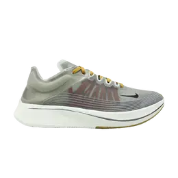 Nike: Серые кроссовки  Zoom Fly SP