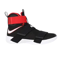 Nike: Чёрные кроссовки  Lebron 10