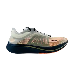 Nike: Зелёные кроссовки  Zoom Fly SP