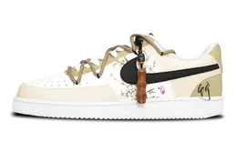 Nike: Бежевые кроссовки  Court Vision Low