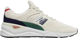 New Balance: Светлые кроссовки 