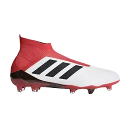 Adidas: Белые кроссовки  Predator