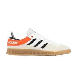 Adidas: Белые кроссовки 