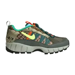 Nike: Зелёные кроссовки  Air