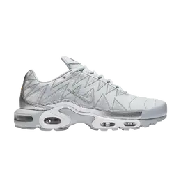 Nike: Серые кроссовки  Air Max Plus