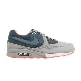 Nike: Светлые кроссовки  Air Max