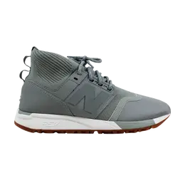 New Balance: Серые кроссовки 