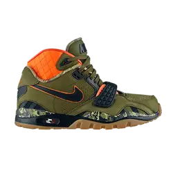 Nike: Зелёные кроссовки  Air