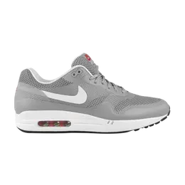 Nike: Серебристые кроссовки  Air Max 1