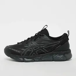 Asics: Чёрные кроссовки  Gel-Quantum 360