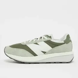 New Balance: Бежевые кроссовки 