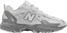 New Balance: Белые кроссовки  827