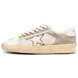 Golden Goose: Белые кроссовки  Stardan