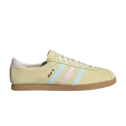 Adidas: Жёлтые кроссовки 