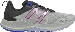 New Balance: Светлые кроссовки 