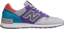 New Balance: Серые кроссовки  670