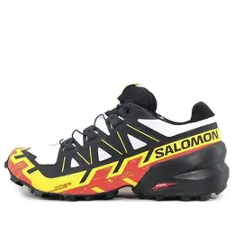 Salomon: Чёрные кроссовки 