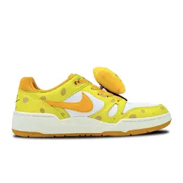 Nike: Жёлтые кроссовки 