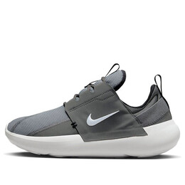 Nike: Серые кроссовки 