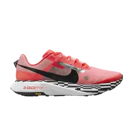Nike: Яркие кроссовки  Trail