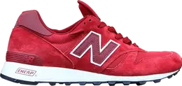 New Balance: Красные кроссовки  1300