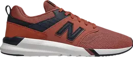 New Balance: Красные кроссовки 
