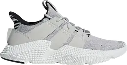 Adidas: Серые кроссовки  Prophere