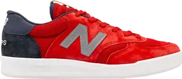 New Balance: Красные кроссовки 
