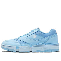 New Balance: Голубые кроссовки 