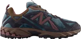 New Balance: Зелёные кроссовки 