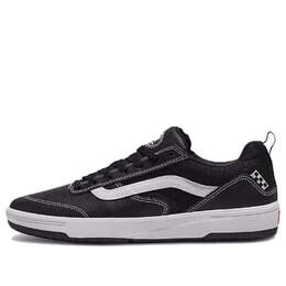 Vans: Чёрные кроссовки 