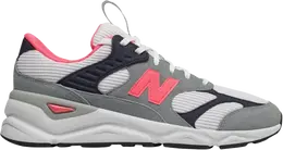 New Balance: Серые кроссовки 