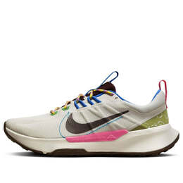 Nike: Светлые кроссовки  Trail