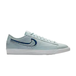 Nike: Светлые кроссовки  Blazer Low