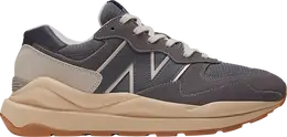 New Balance: Серые кроссовки  57/40