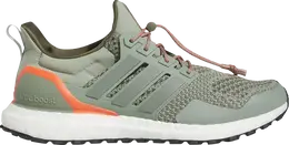 Adidas: Оранжевые кроссовки  UltraBoost