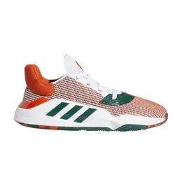 Adidas: Белые кроссовки 