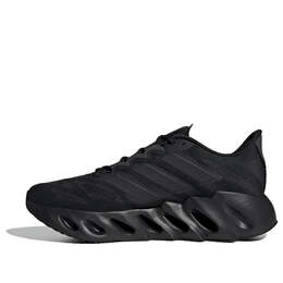 Adidas: Чёрные кроссовки 
