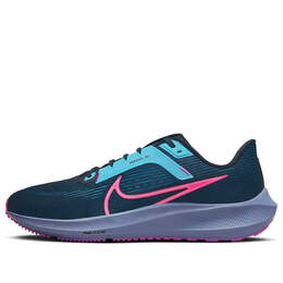 Nike: Зелёные кроссовки  Air Zoom