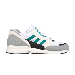 Adidas: Белые кроссовки  Equipment