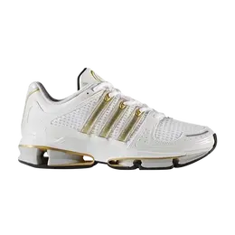 Adidas: Белые кроссовки 