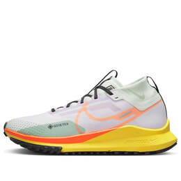 Nike: Оранжевые кроссовки  Trail