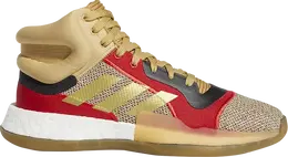 Adidas: Красные кроссовки  Marquee Boost