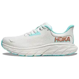 Hoka One One: Розовые кроссовки 