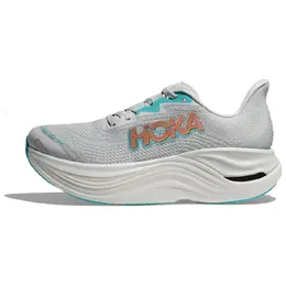 Hoka One One: Розовые кроссовки 