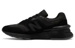 New Balance: Кроссовки 